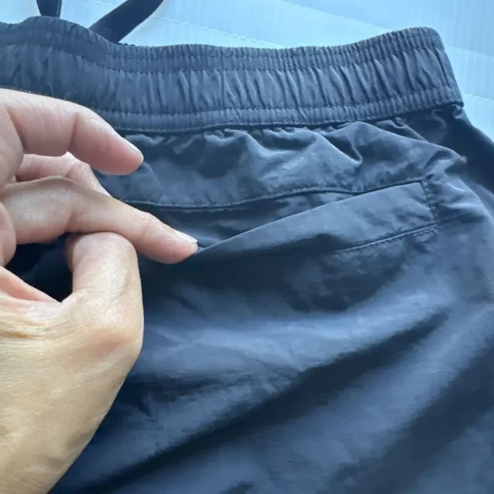 Violent Gentlemen Hockey Club Men’s Swim Trunks Size 34 Black Recycled Nylon